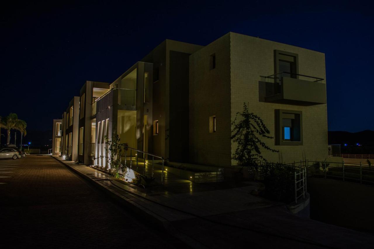 Double Bay Beach Hotel Elafonissos Bagian luar foto